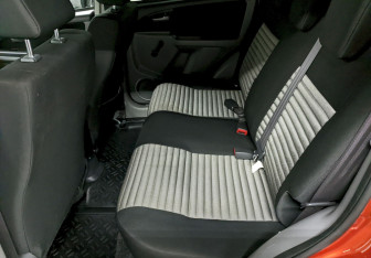 Подержанный автомобиль Suzuki SX4 Hatchback 2013 года (14 фото)