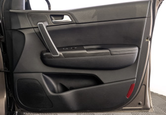 Подержанный автомобиль Kia Sportage 2018 года (25 фото)