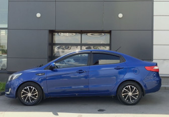 Подержанный автомобиль Kia Rio Sedan 2012 года (8 фото)