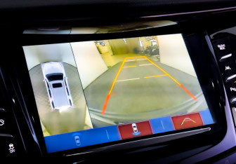 Подержанный автомобиль Cadillac Escalade Suv 2020 года (30 фото)