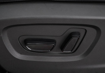 Подержанный автомобиль GAC GS3 2024 года (16 фото)