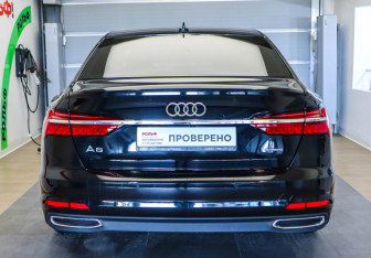 Подержанный автомобиль Audi A6 Sedan 2019 года (5 фото)