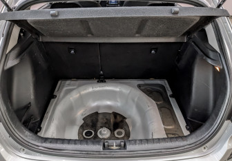 Подержанный автомобиль Kia Rio Hatchback 2021 года (10 фото)