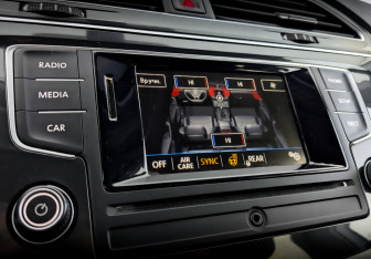 Подержанный автомобиль Volkswagen Tiguan 2017 года (28 фото)