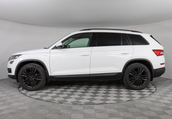 Подержанный автомобиль Skoda Kodiaq 2020 года (8 фото)