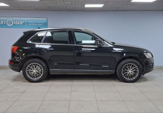 Подержанный автомобиль Audi Q5 2008 года (4 фото)