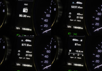 Подержанный автомобиль Hyundai Santa Fe 2015 года (12 фото)