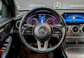 Подержанный автомобиль Mercedes-Benz GLC Coupe 2021 года (22 фото)