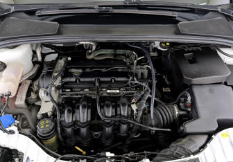 Подержанный автомобиль Ford Focus Hatchback 2018 года (9 фото)