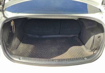 Подержанный автомобиль Mazda 3 Sedan 2011 года (12 фото)