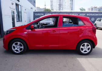 Подержанный автомобиль Kia Picanto 2018 года (8 фото)
