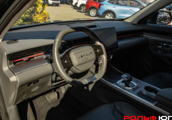 Подержанный автомобиль Jetour Dashing 2026 года (13 фото)