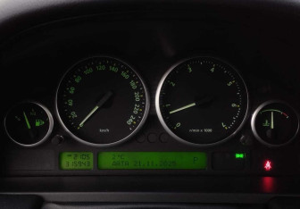 Подержанный автомобиль Land Rover Range Rover 2008 года (14 фото)