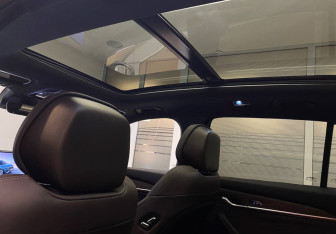 Подержанный автомобиль Geely Monjaro 2025 года (16 фото)