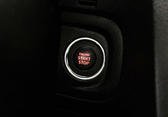 Подержанный автомобиль Suzuki Vitara 2021 года (13 фото)