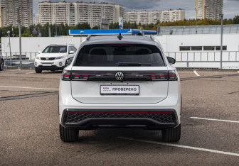 Подержанный автомобиль Volkswagen Tiguan 2025 года (6 фото)