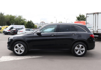 Подержанный автомобиль Mercedes-Benz GLC Coupe 2018 года (8 фото)