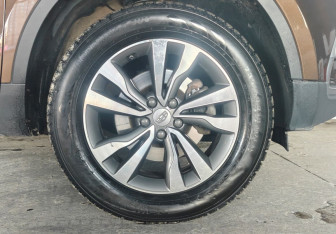 Подержанный автомобиль Geely Atlas 2019 года (20 фото)