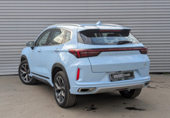 Подержанный автомобиль Exeed LX 2023 года (7 фото)