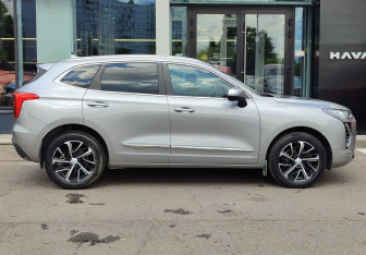 Подержанный автомобиль Haval Jolion 2021 года (4 фото)