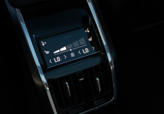Подержанный автомобиль Volvo S90 2021 года (23 фото)