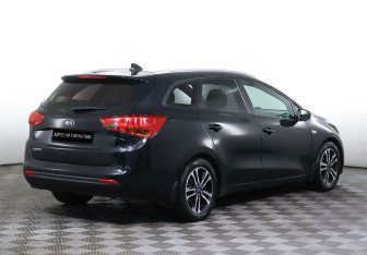 Подержанный автомобиль Kia Ceed Wagon 2017 года (5 фото)