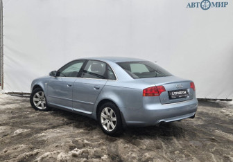 Подержанный автомобиль Audi A4 Sedan 2006 года (6 фото)