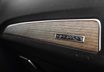 Подержанный автомобиль Audi Q5 2012 года (8 фото)