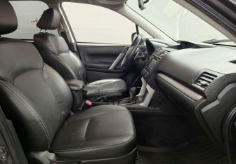 Подержанный автомобиль Subaru Forester Suv 2013 года (9 фото)