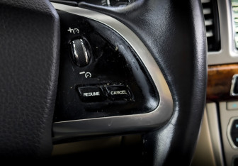 Подержанный автомобиль Jaguar XF Sedan 2012 года (28 фото)