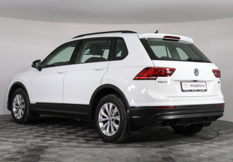 Подержанный автомобиль Volkswagen Tiguan 2020 года (7 фото)