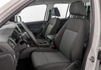 Подержанный автомобиль Volkswagen Amarok 2018 года (20 фото)