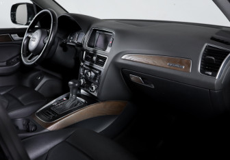 Подержанный автомобиль Audi Q5 2013 года (9 фото)