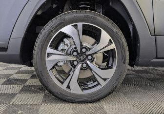 Новый Москвич 3 2026 (7 фото)