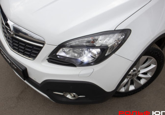 Подержанный автомобиль Opel Mokka 2014 года (20 фото)