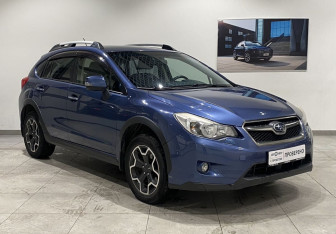 Подержанный автомобиль Subaru XV 2013 года (3 фото)