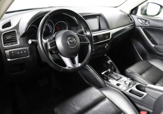 Подержанный автомобиль Mazda CX-5 2017 года (7 фото)