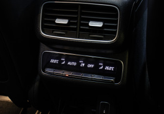 Подержанный автомобиль Mercedes-Benz GLE 2019 года (23 фото)