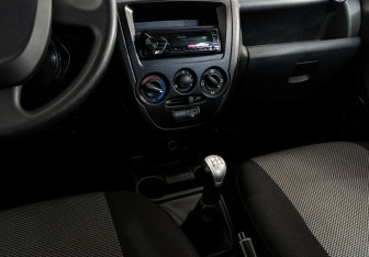 Подержанный автомобиль LADA (ВАЗ) Granta Sedan 2018 года (8 фото)