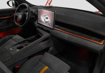 Подержанный автомобиль Zeekr 001 2023 года (9 фото)