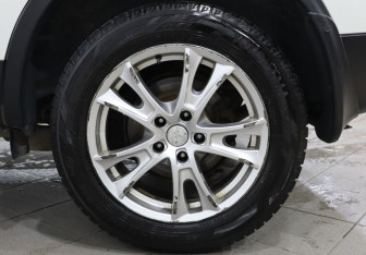 Подержанный автомобиль Nissan Qashqai 2013 года (9 фото)
