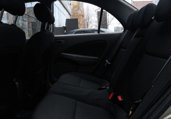 Подержанный автомобиль Nissan Almera Classic 2008 года (10 фото)