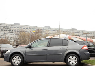 Подержанный автомобиль Renault Megane Sedan 2007 года (6 фото)