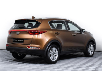 Подержанный автомобиль Kia Sportage 2016 года (5 фото)