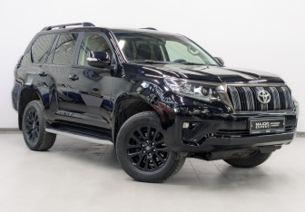 Подержанный автомобиль Toyota Land Cruiser Prado 2021 года (3 фото)