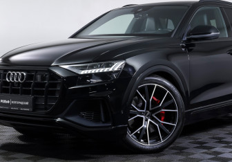 Подержанный автомобиль Audi SQ8 2019 года (27 фото)
