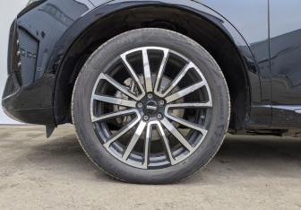 Подержанный автомобиль Wey 05 2023 года (12 фото)