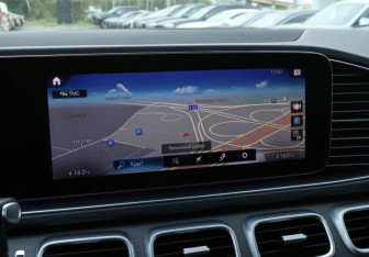 Подержанный автомобиль Mercedes-Benz GLE 2019 года (20 фото)