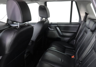 Подержанный автомобиль Land Rover Freelander 2014 года (12 фото)