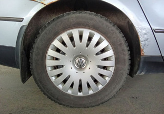 Подержанный автомобиль Volkswagen Passat Wagon 2006 года (17 фото)